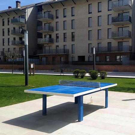 Pilartxo Jaca Apartment ภายนอก รูปภาพ
